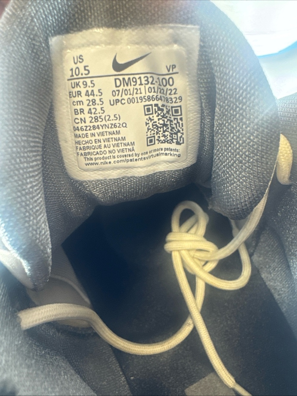 Nike Air Penny 2 Social Status Men’s Size 10.5 Blue and White Athletic Sneakers - Picture 10 of 12